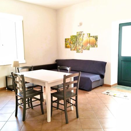 Sea Breeze House Apartment อามาลฟี ภายนอก รูปภาพ